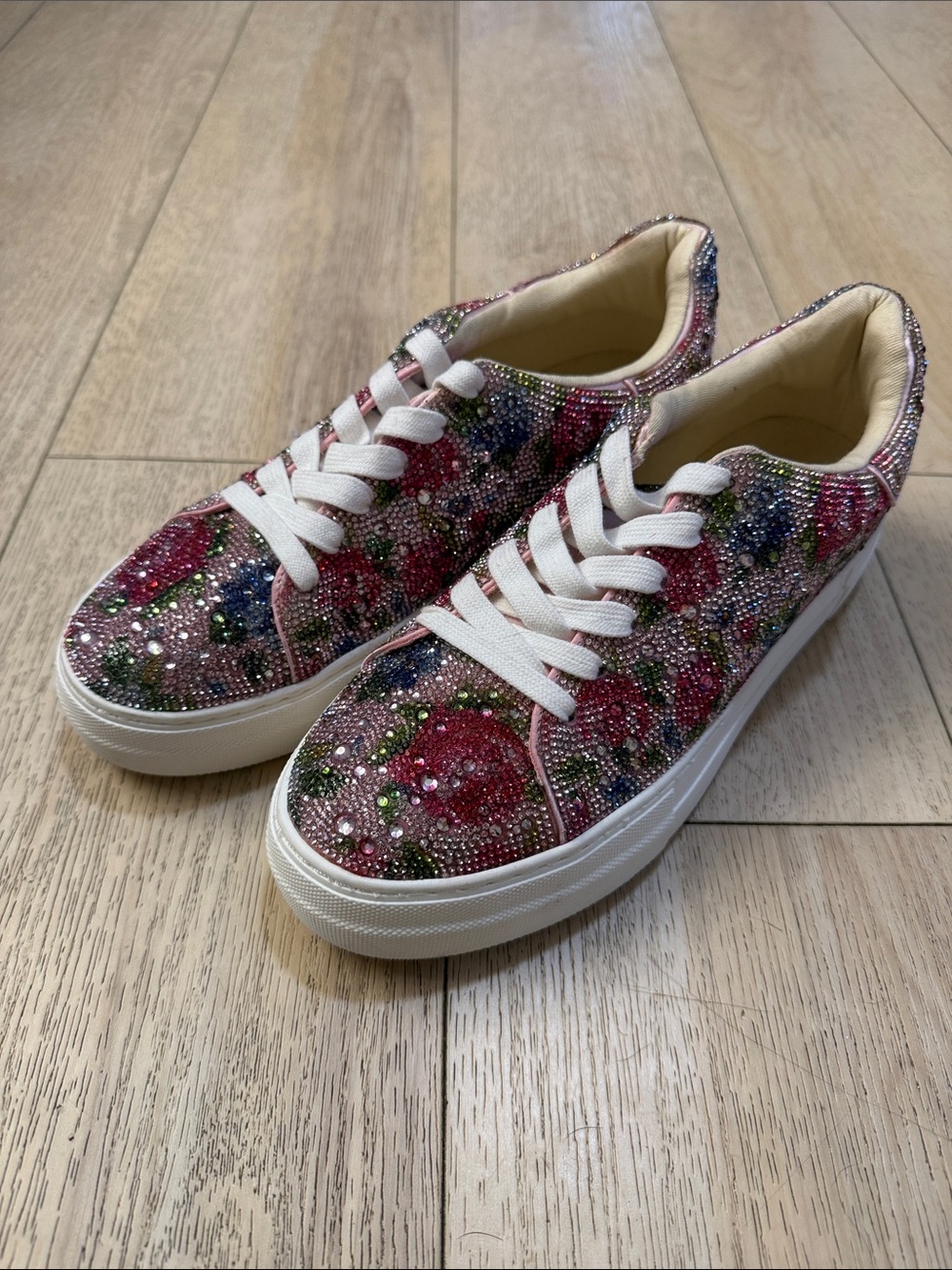 Betsey Johnson Pink Floral Rhinestone Sneakers Women’s Size 10